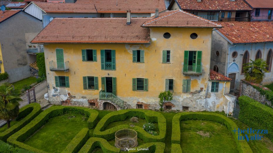 Visione dall'alto di Casa Regis